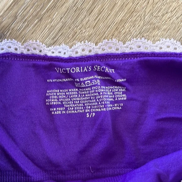 Victoria’s Secret Royal Purple Sleep Top Size Small NWOT - Picture 4 of 8